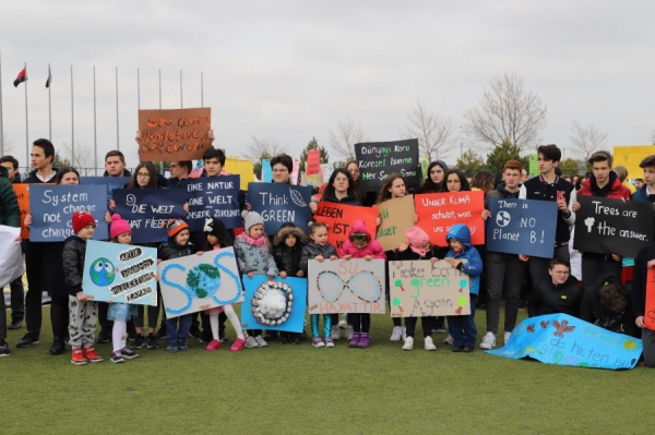 31 bin öğrenci ‘iklim değişikliği’ için eylemde