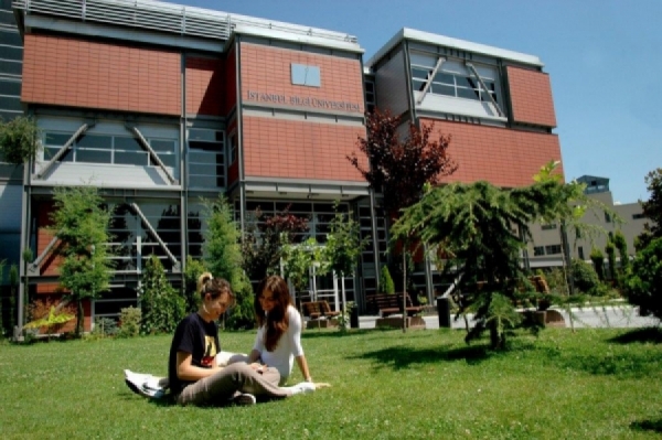 Bilgi Üniversitesi, WSCUC tarafından akredite edilen Türkiye'deki ilk yükseköğretim kurumu oldu
