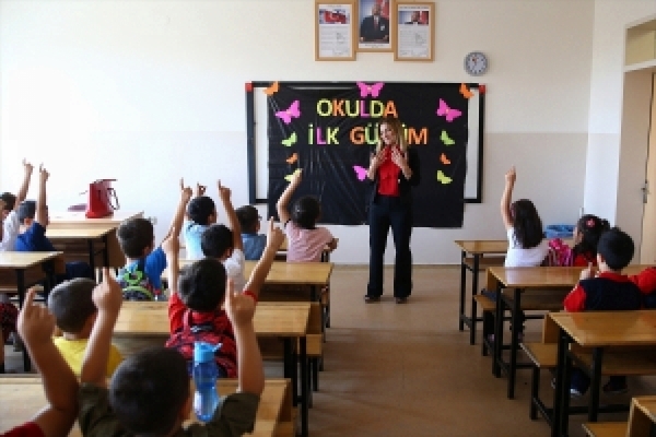 Burdur'da seminere katılan 21 öğretmen ve 2 personel ev karantinasına alındı