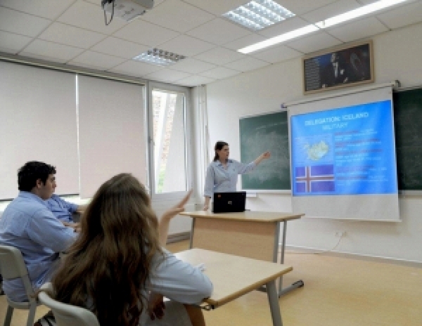'Pandemi Döneminde Öğretmen Olmak' semineri