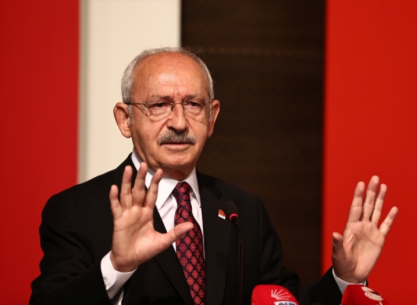 Kılıçdaroğlu: Eğitim sisteminin en büyük sorunu liyakatsizlik