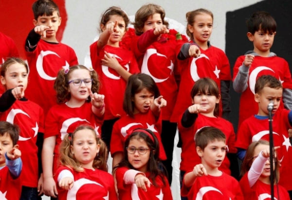 CHP ve İYİ Parti'den ‘Andımız okunsun’ teklifleri 
