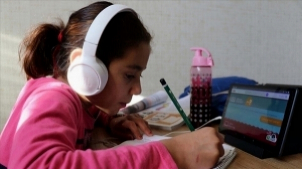 Eflani'de öğrencilere tablet bilgisayar desteği