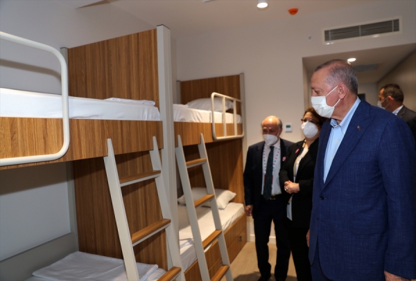 Erdoğan: Darülaceze yurt binası barınma sorununu karşılayacak