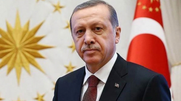 Erdoğan: Okullar kendi imtihanları kendileri yapar