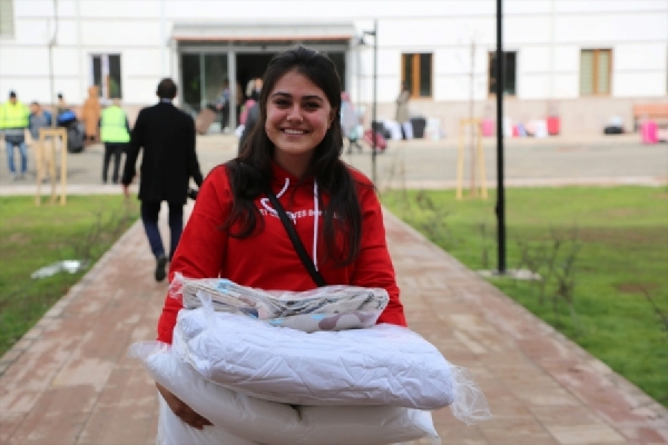 İstanbul'da yarım milyon üniversite öğrencisi yurt ve ev arıyor