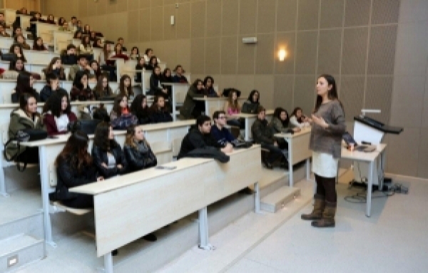 İzmir Katip Çelebi Üniversitesi öğrencilerinin 37 projesi TÜBİTAK tarafından desteklenecek
