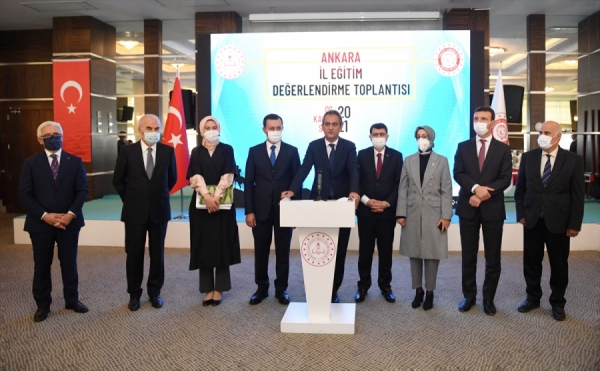 1,5 milyar liralık yatırımla Ankara'ya 70 okul yapılacak 