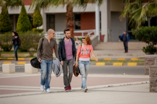 Mimar Sinan Üniversitesi uzaktan eğitim kararı aldı