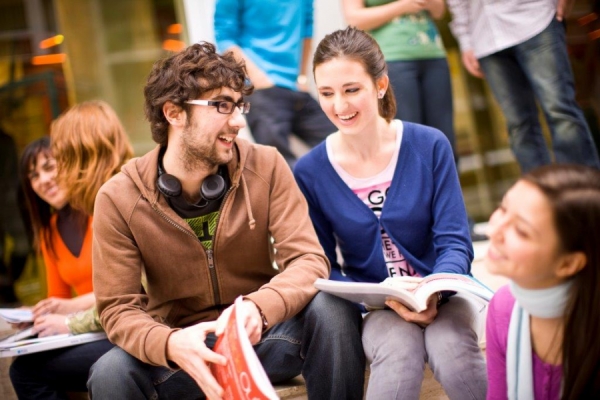 Üniversitelerde İngilizce hazırlık 'not'lanacak