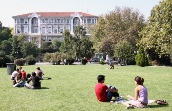 2019 YKS: Üniversiteli olma şansı ek yerleştirme ile sürecek
