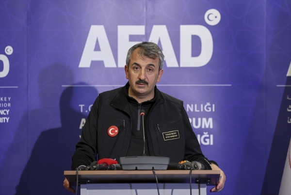 AFAD Başkanı Sezer: 2 bin 921 vatandaşımız hayatını kaybetti