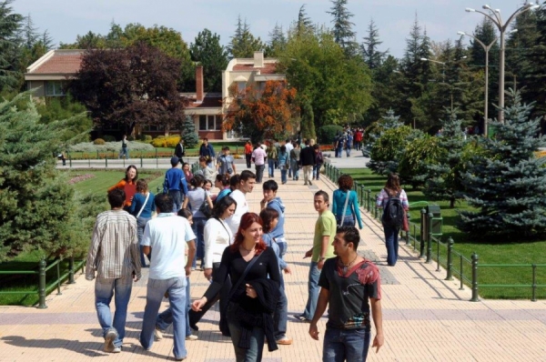 Anadolu Üniversitesi 'halka' açıldı