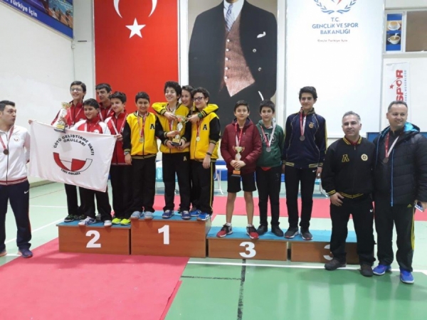 Ankara’nın şampiyonu Arı oldu