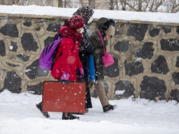 Antalya'nın Korkuteli ilçesinde kar nedeniyle eğitime ara verildi