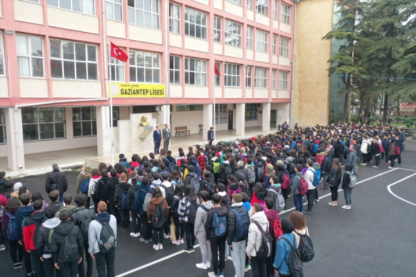 8 bin 959 öğrenci tekrar deprem bölgesine döndü