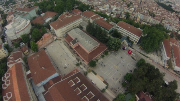Bursa ve Samsun’da okullar peş peşe karantinaya alındı