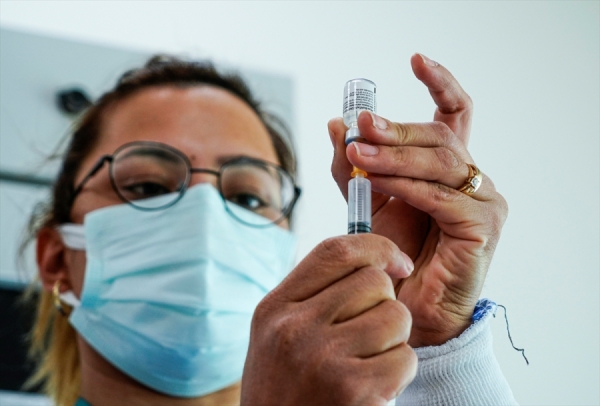 Eğitimcilerin aşıları hızla tamamlanmalı