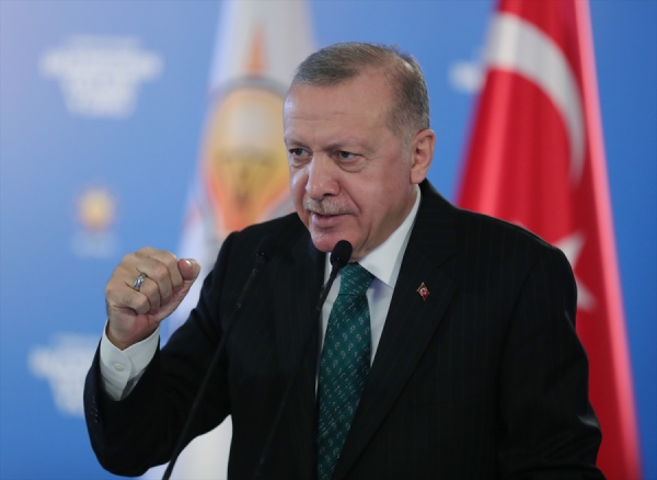 Cumhurbaşkanı Erdoğan: Siz öğrenci misiniz, terörist misiniz?