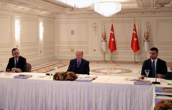 Cumhurbaşkanı Erdoğan: Transkript belgeleri çift dilli ve ücretsiz olacak
