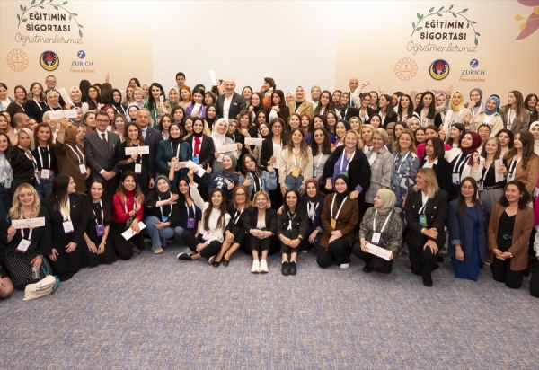 'Eğitimin Sigortası: Öğretmenlerimiz' Projesi: 1000 kadın öğretmen hedefi aşıldı