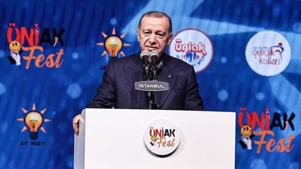 Erdoğan: Gençlerimiz bizi seviyor