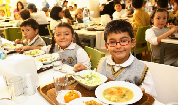 FAO ve Sabri Ülker Vakfı çocukların evde gıda israfını azaltmaları için çalışacak
