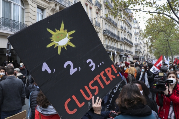 Fransa: Bu gidişle eğitim kurumları tamamen kapanacak