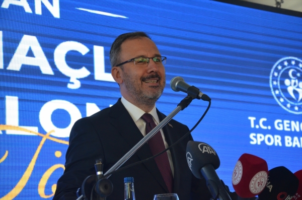 Gençlik ve Spor Bakanı Kasapoğlu: Yurt anlamında dünyada en gelişkin standartlar Türkiye'de