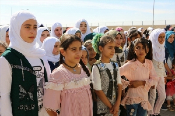 İHH'dan Suriye'nin Azez kentinde kız öğrenciler için yurt
