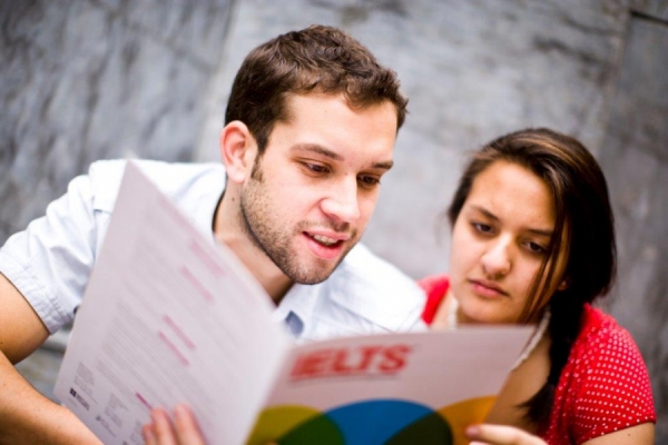 International English Language Testing System: IELTS 