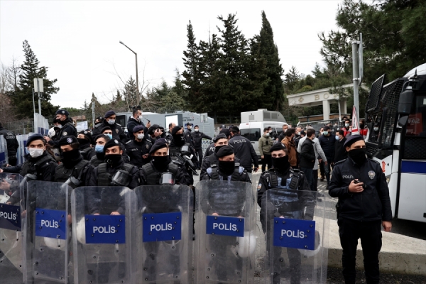 İstanbul Valiliği, Boğaziçi gözaltılarıyla ilgili açıklama yaptı