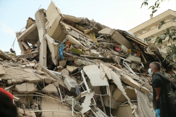 İzmir Depremi: Okullar zarar gördü mü?