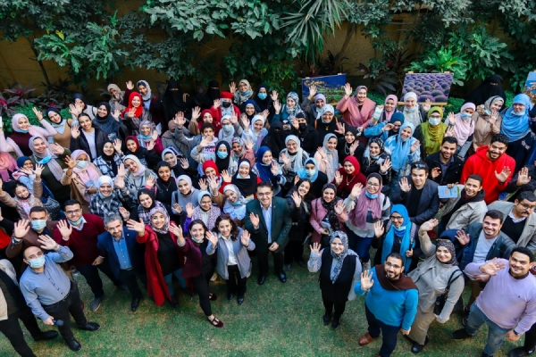 Kahire YEE’nin çevrim içi eğitim gören öğrencileri ilk kez bir araya geldi