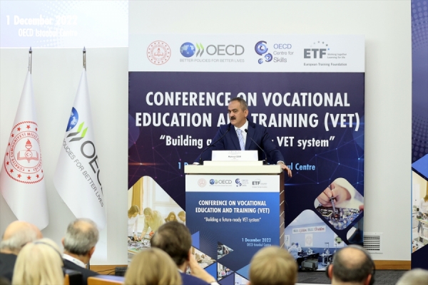 Bakan Özer, Fransa'da OECD Eğitim Bakanları Toplantısı'na katılacak