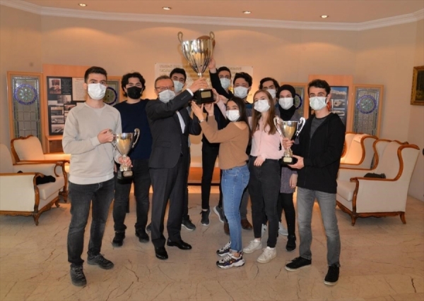 Shell Eco Marathon Avrupa 2021 Yarışması'nda BUÜ öğrencilerine birincilik ödülü