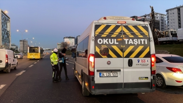 Türkiye genelinde 446 okul servis aracı trafikten men edildi