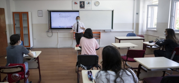 Yüz yüze eğitim: Eğitimciler ‘Karadeniz’i örnek gösterip, uyardı